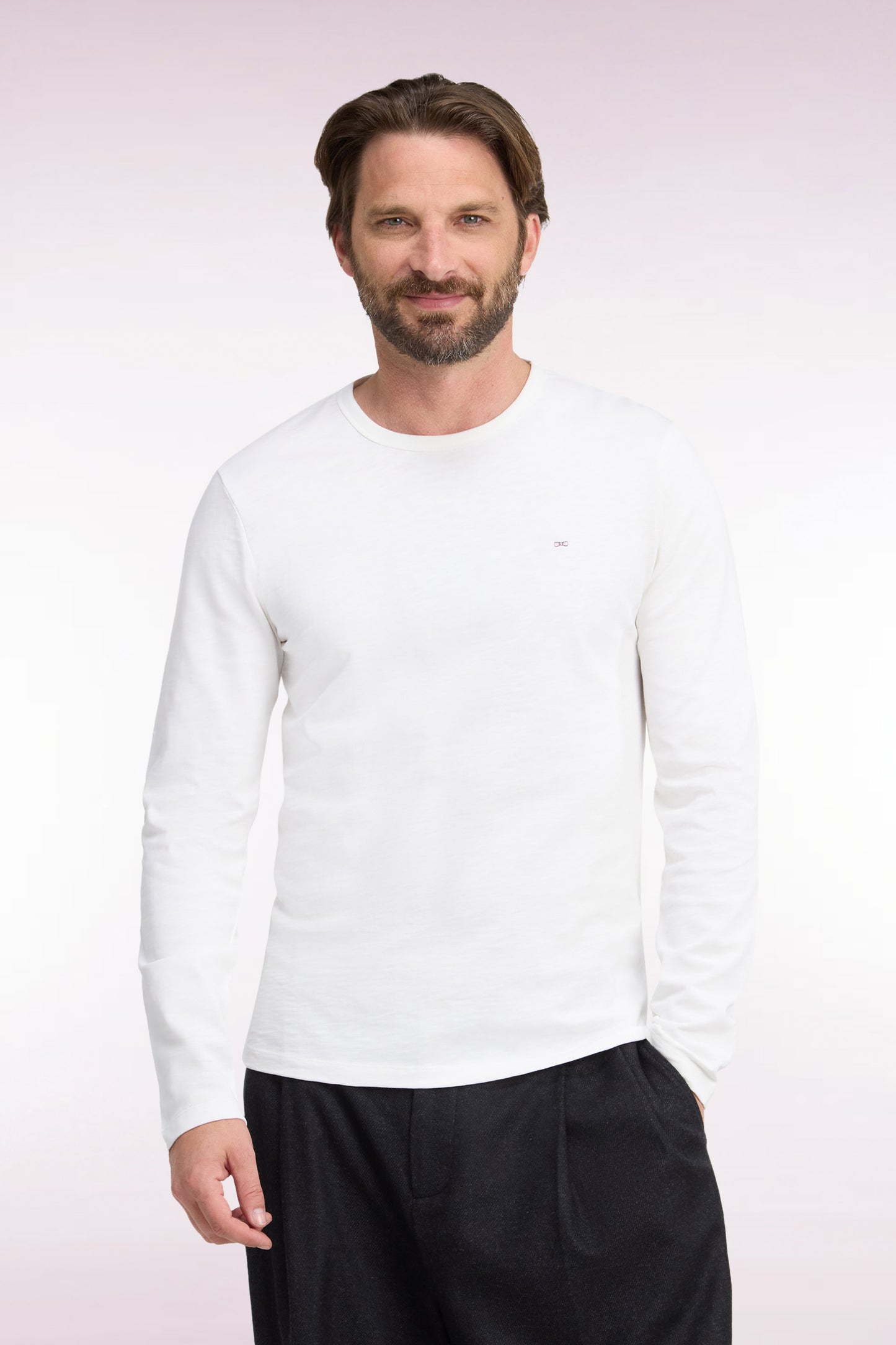 T-shirt manches longues en coton écru coupe ajustée