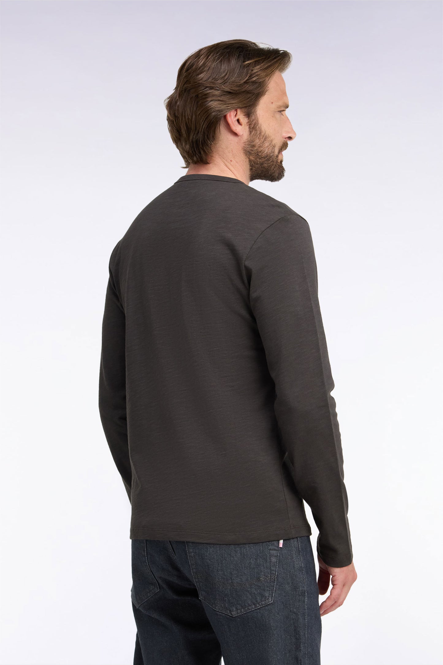 T-shirt manches longues en coton marron coupe ajustée