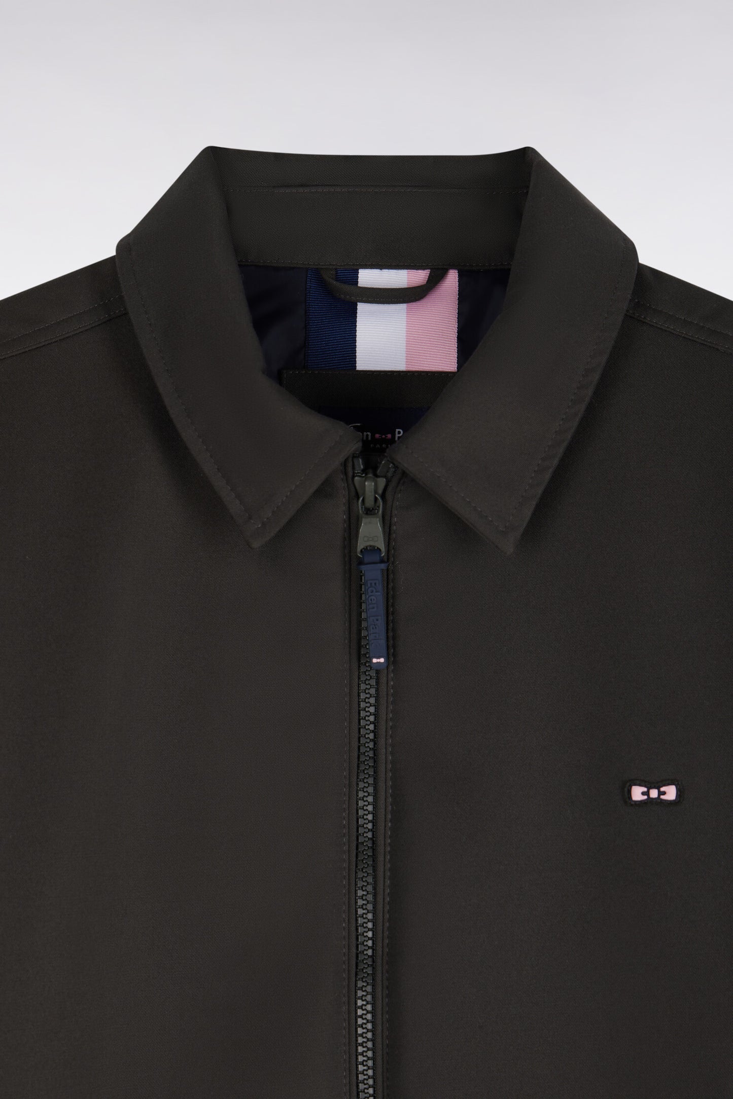 Blouson en nylon kaki à bords-côtes coupe droite