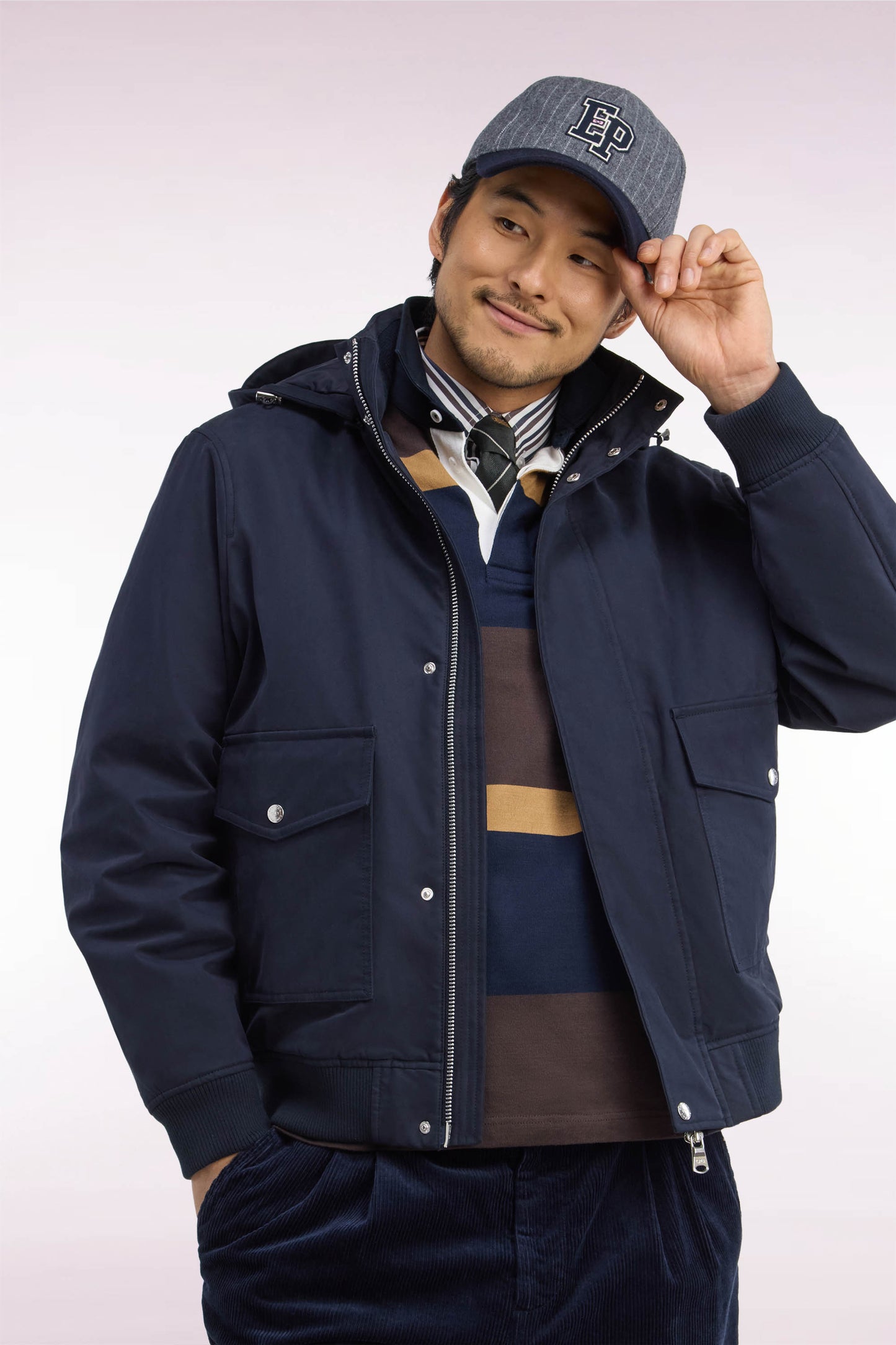 Blouson bimatière marine à capuche amovible coupe droite