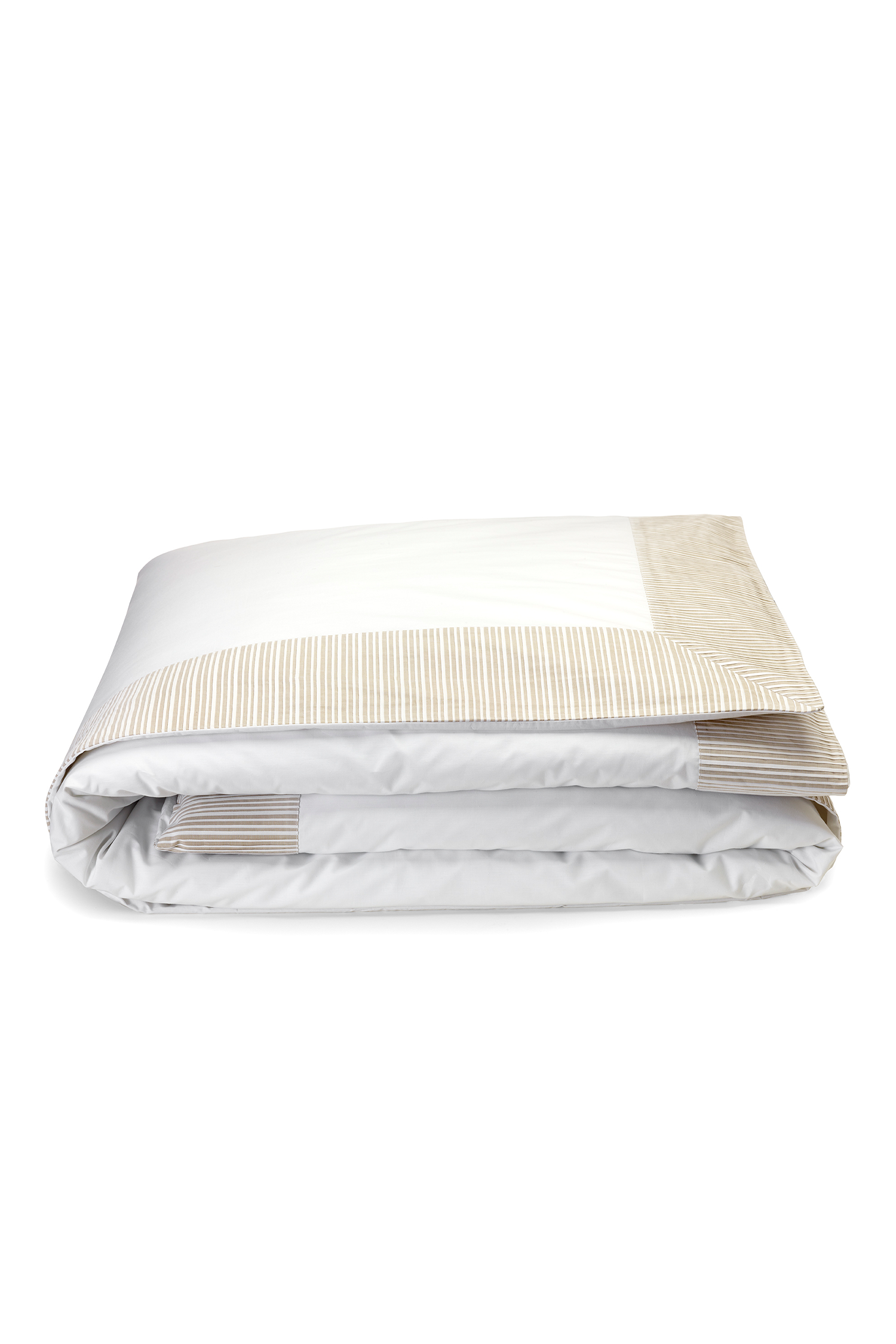 White and beige comforter cover