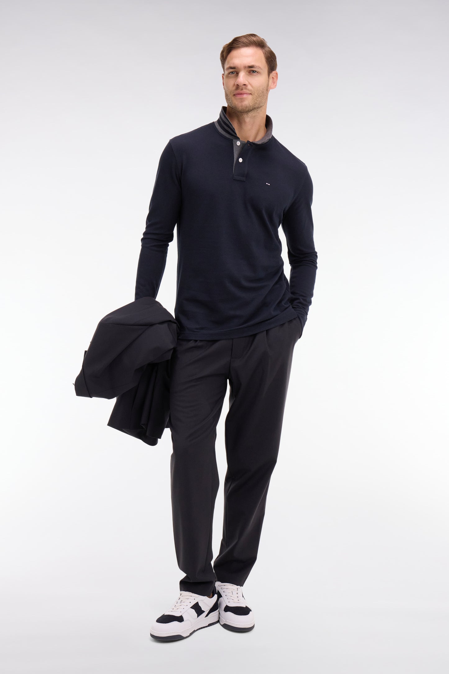 Black cotton polo with contrasting neck