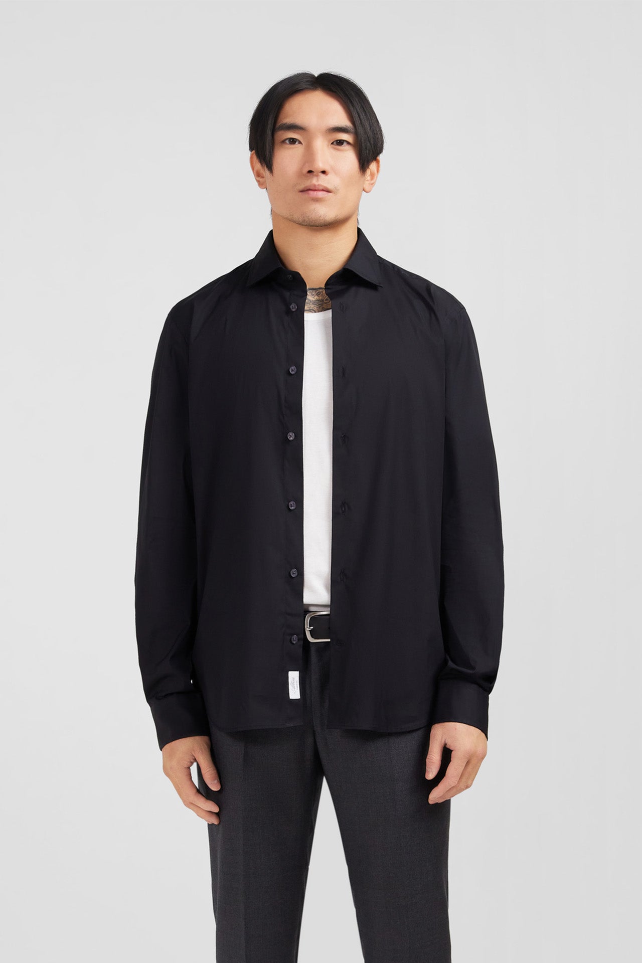 Chemise noir slim en popeline stretch