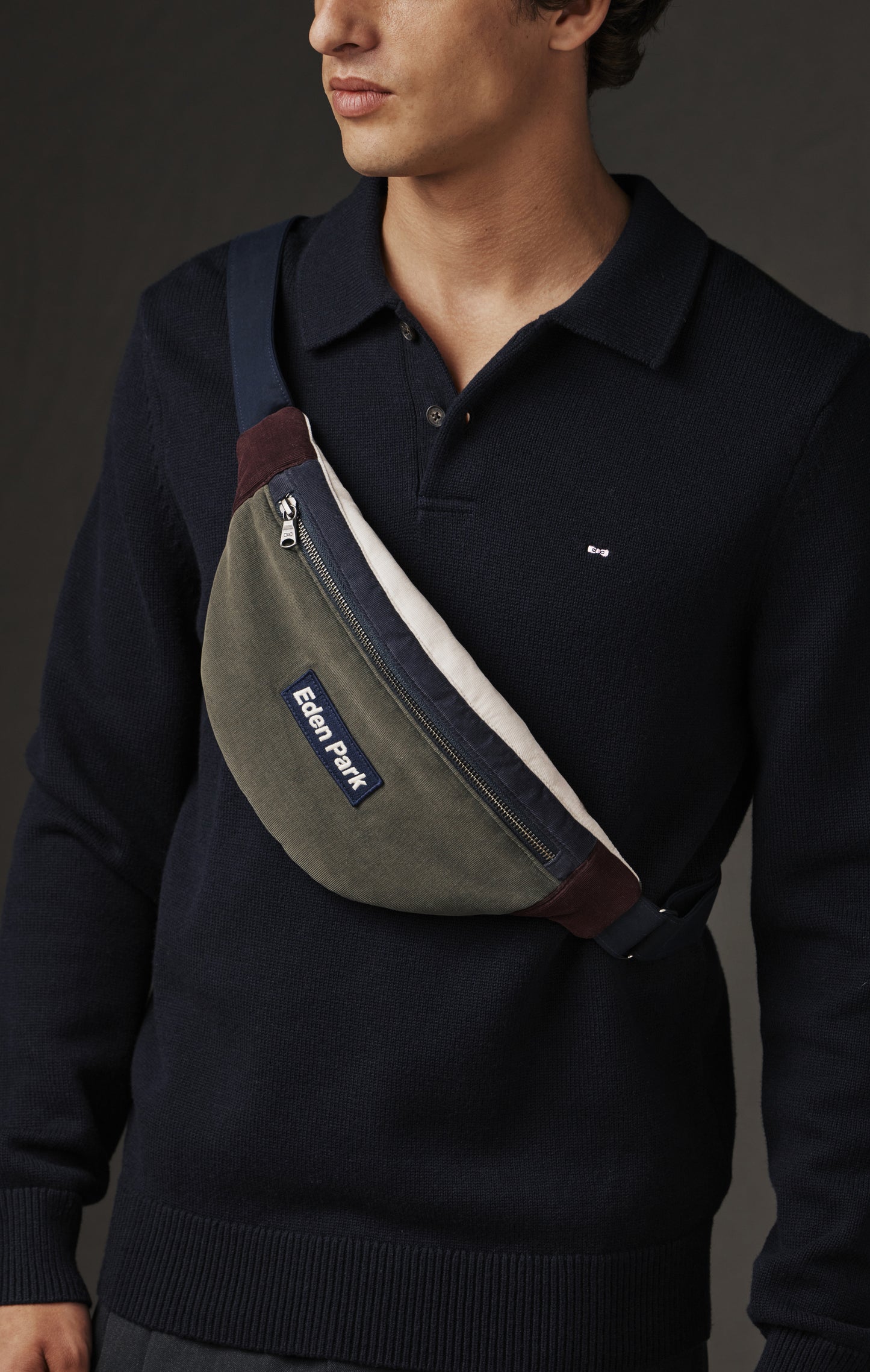 Sac banane en velours kaki upcyclé Pap'Atelier