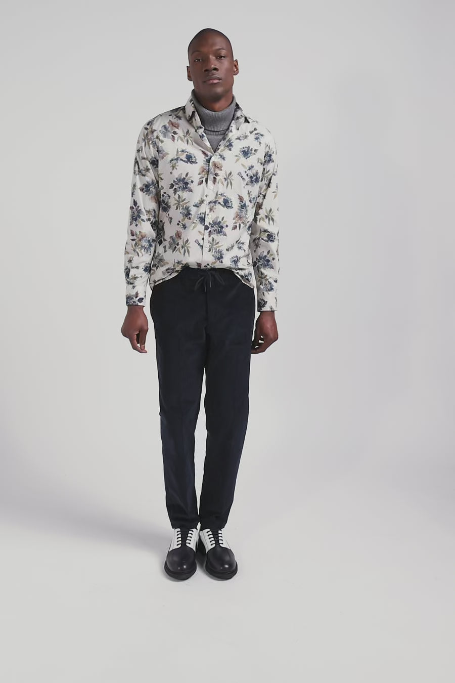 Chemise en coton à imprimé floral écru coupe Slim