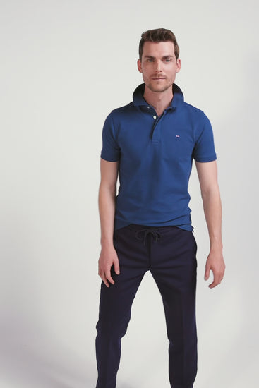 Polo manches courtes en coton stretch bleu foncé coupe Slim