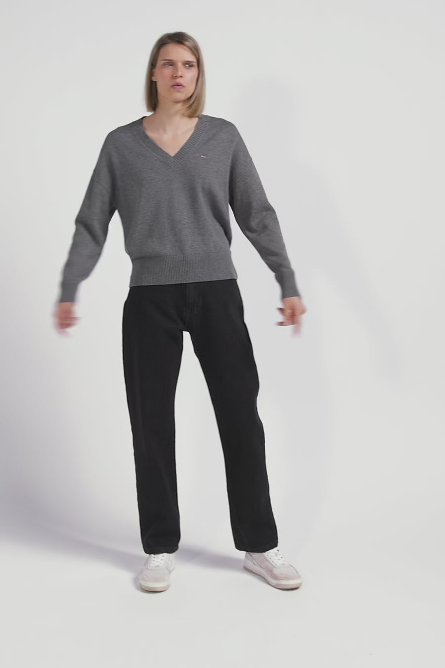 Relax light grey wool and cotton V-neck jumper