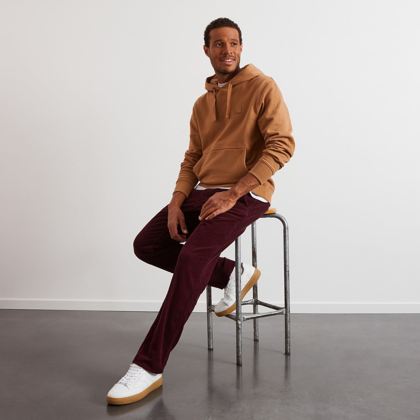 Hooded sweatshirt in brown fleece