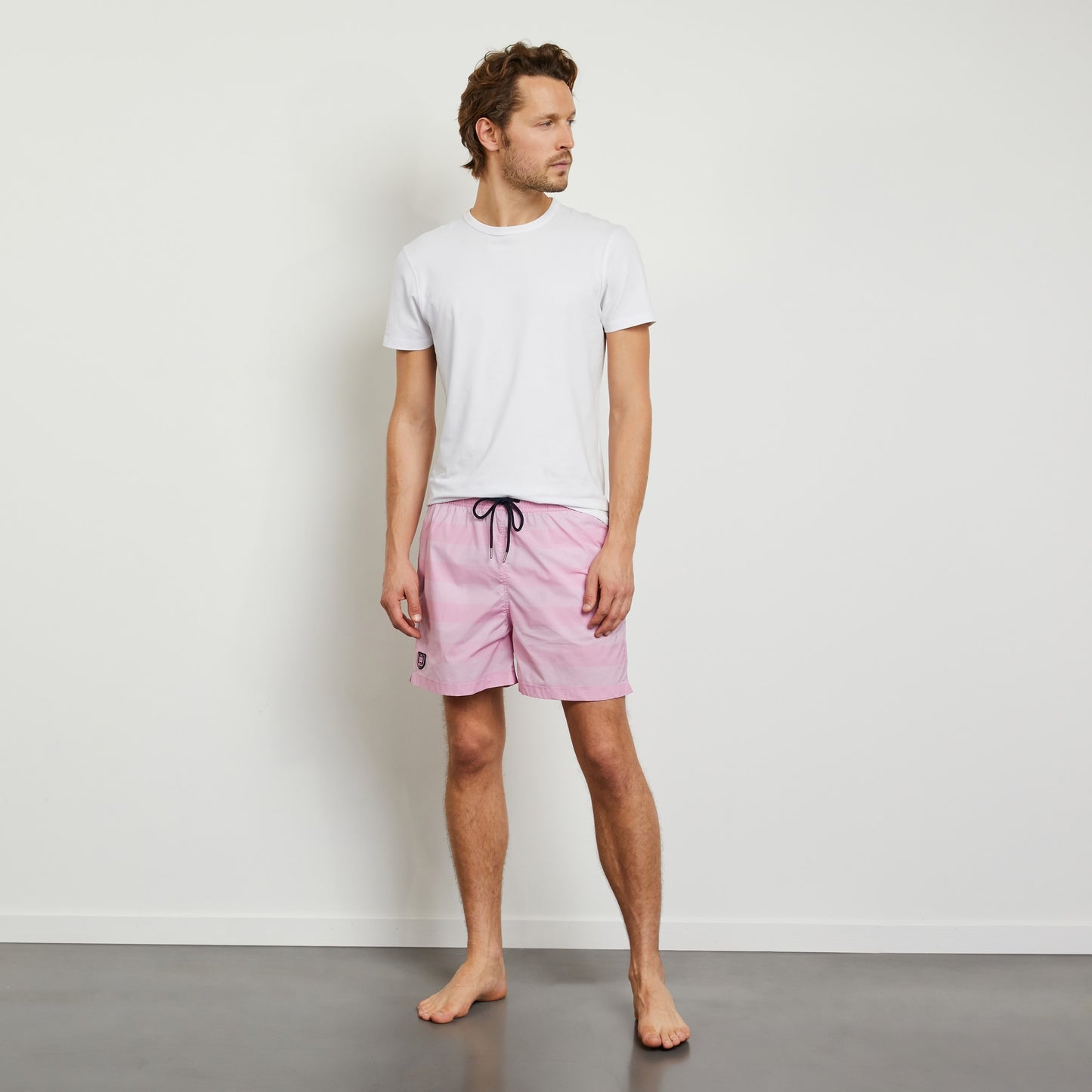 Short de bain à rayures rose