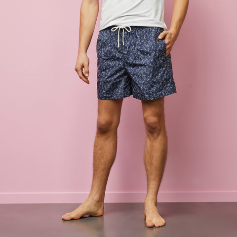 Swim shorts with exclusive leaves print - Image 1