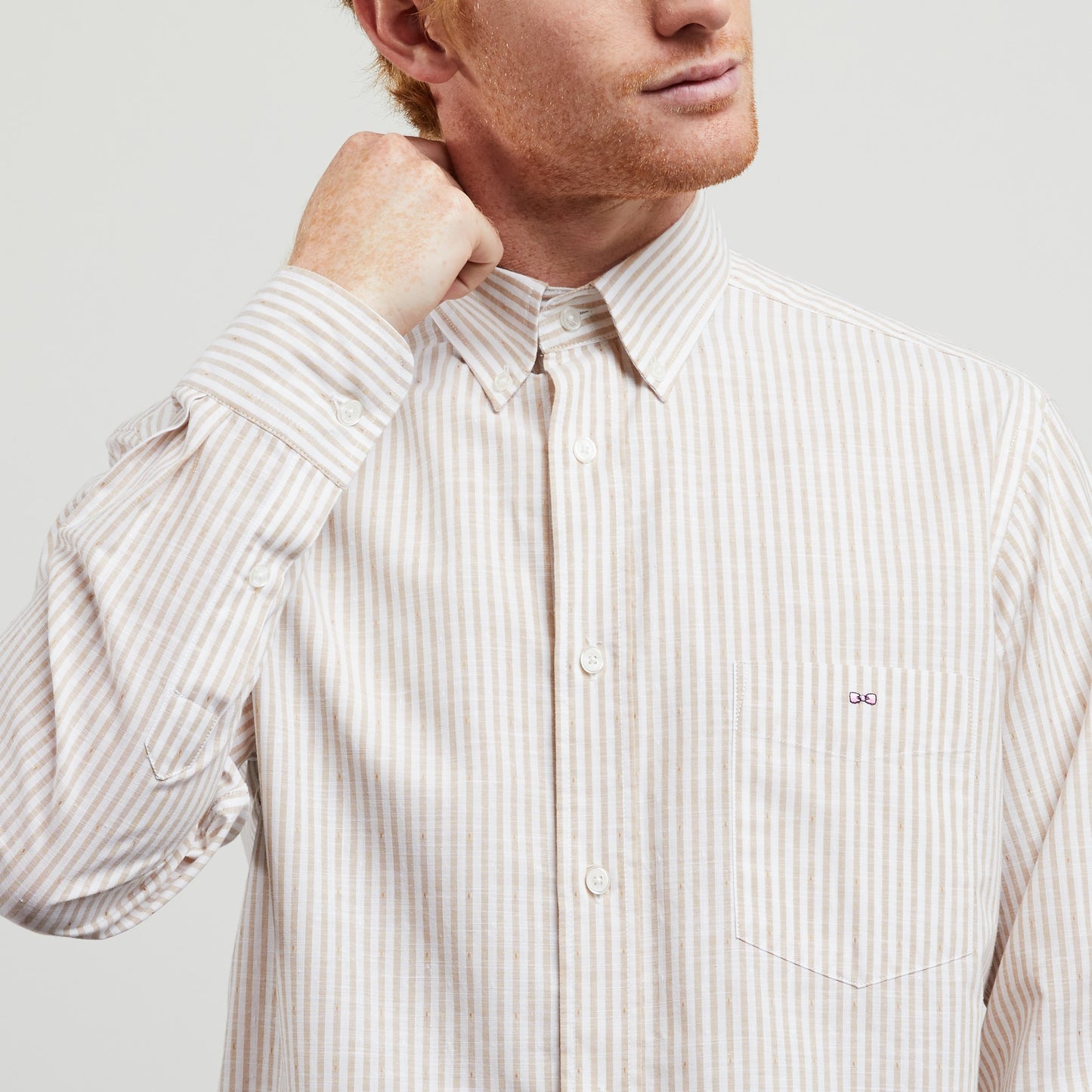 Chemise beige rayée en coton