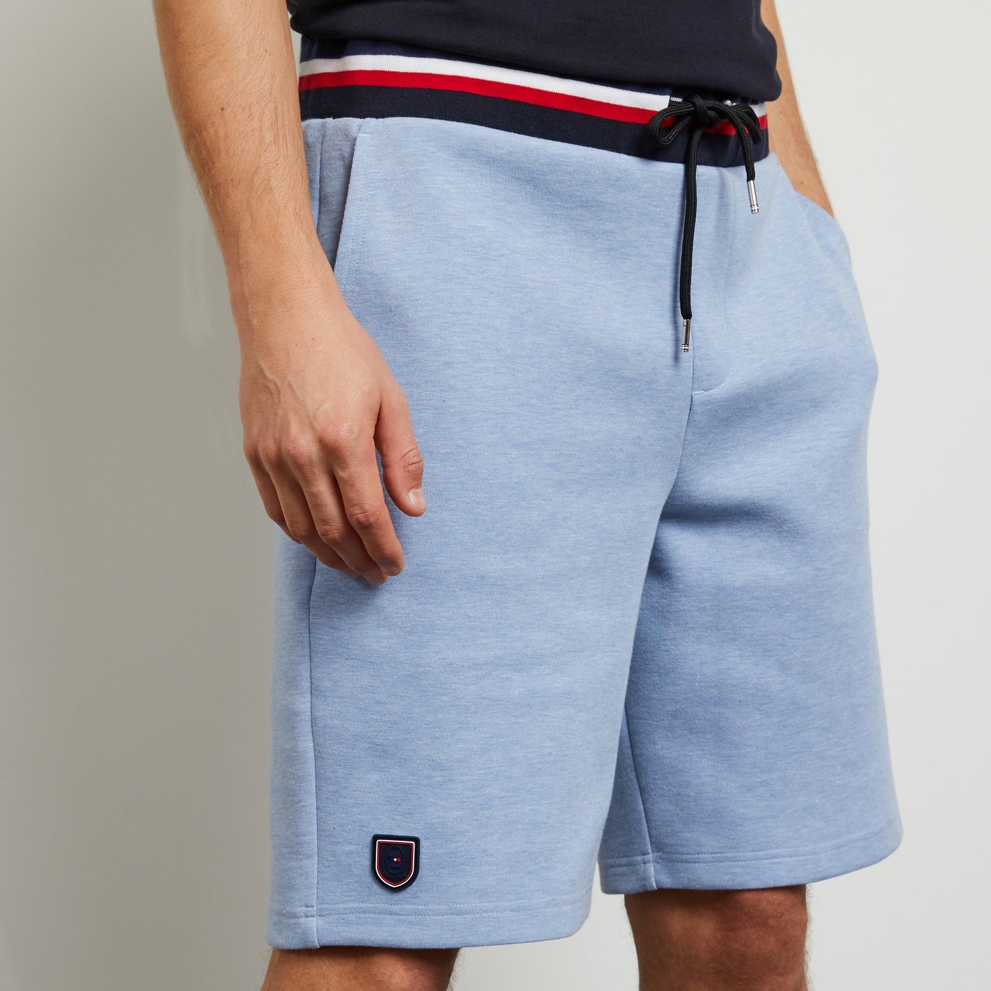 Short bleu clair
