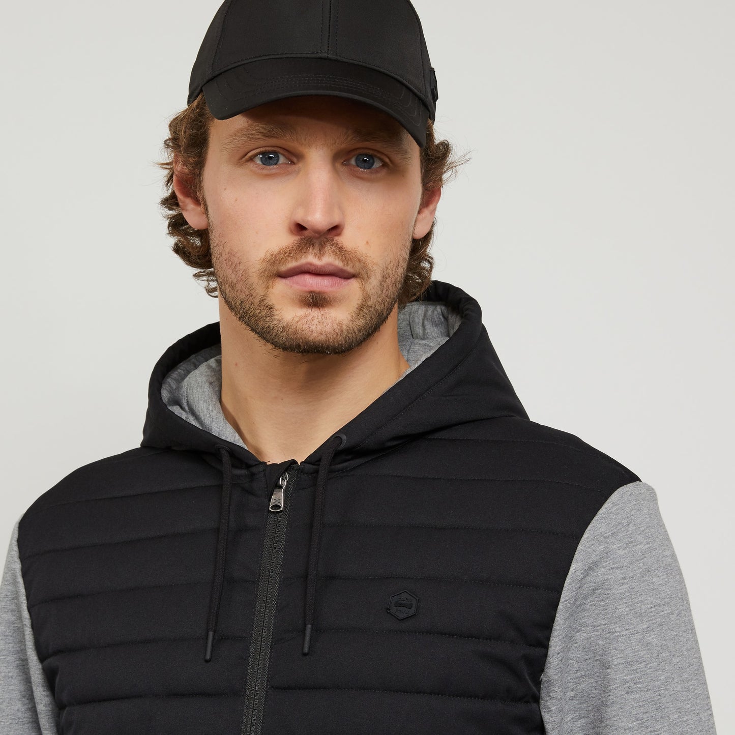 Sweat color-block zippé à capuche