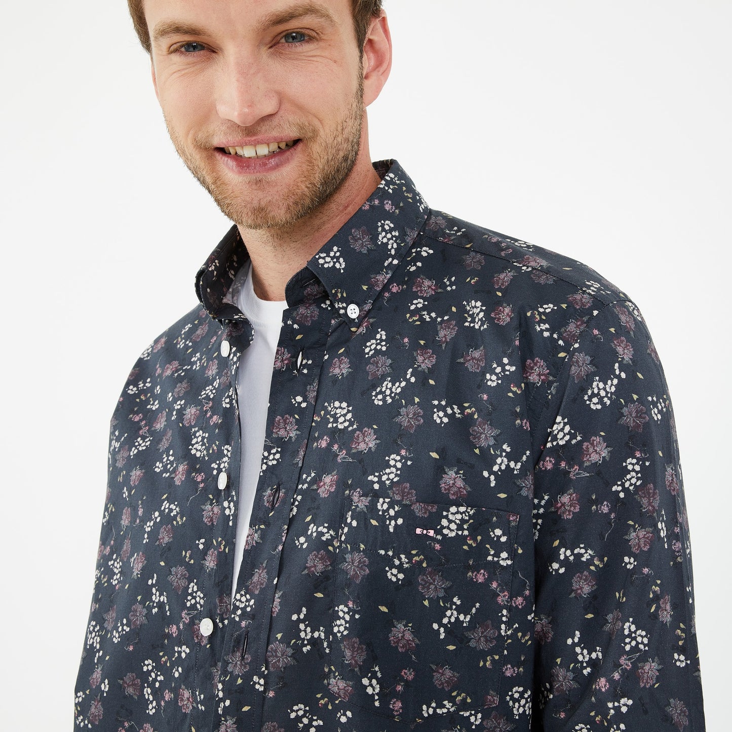 Chemise bleu marine en coton premium à motif fleuri