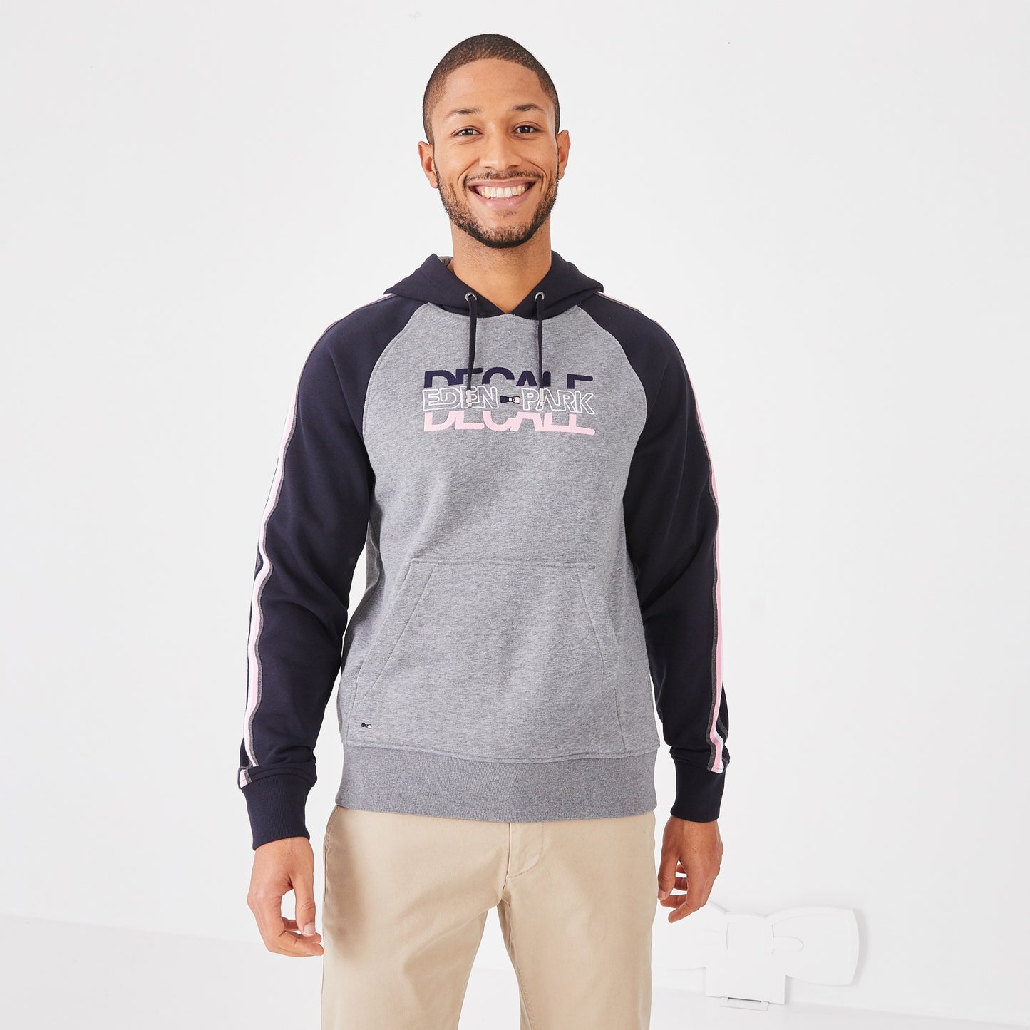 Grey hooded sweatshirt in two-tone fleece
