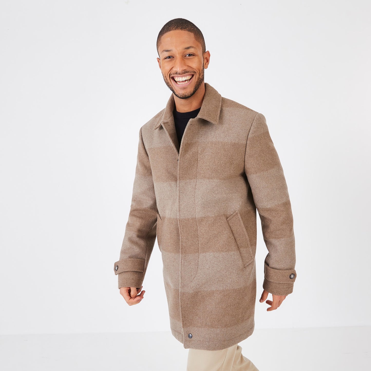 Manteau court camel en drap de laine mélangé rayé