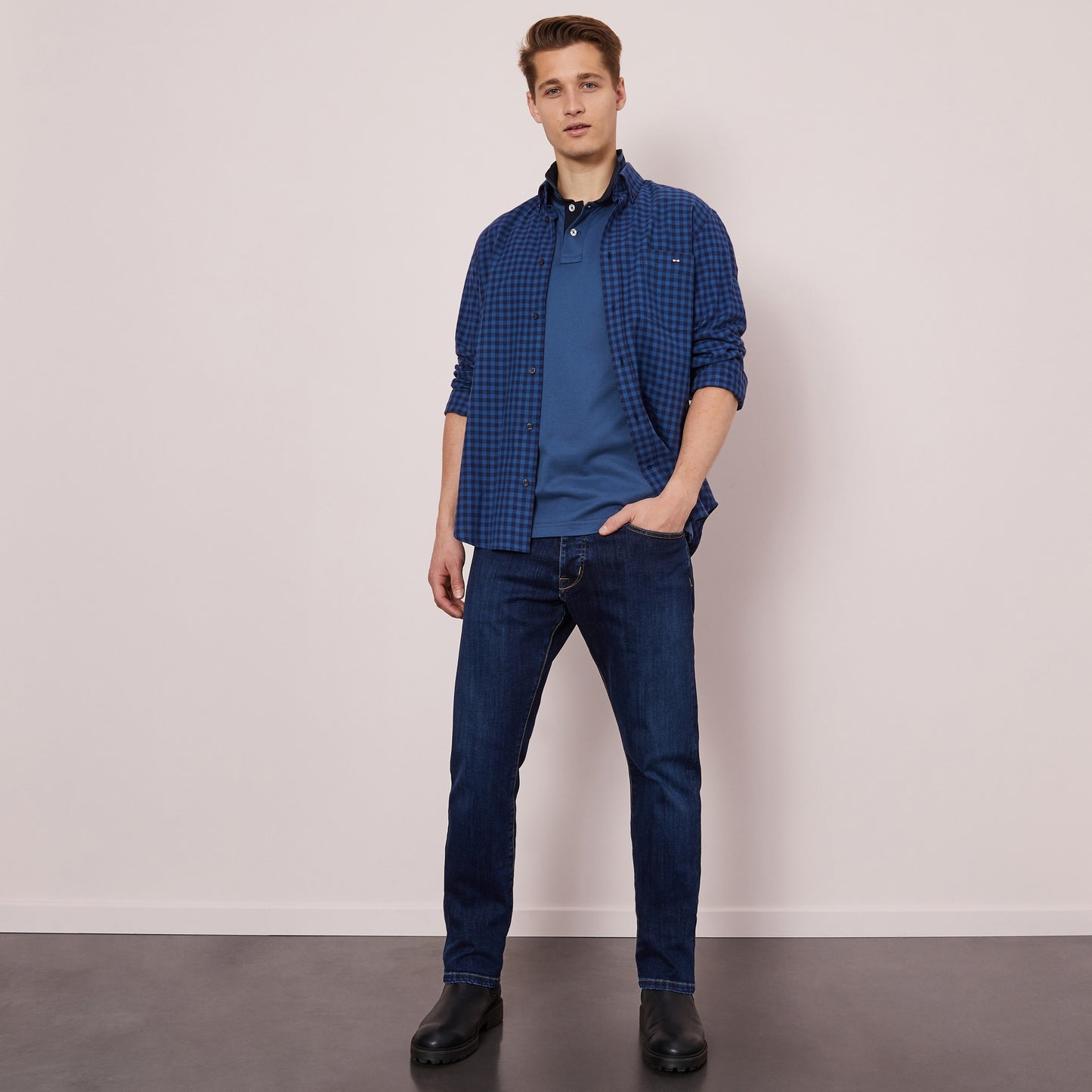 Chemise en coton bleu à carreaux