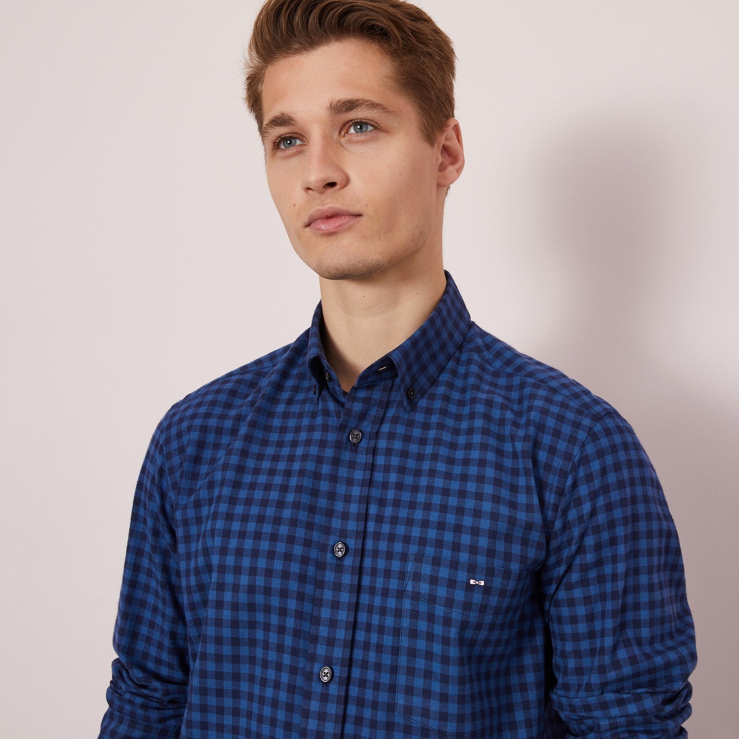 Chemise en coton bleu à carreaux
