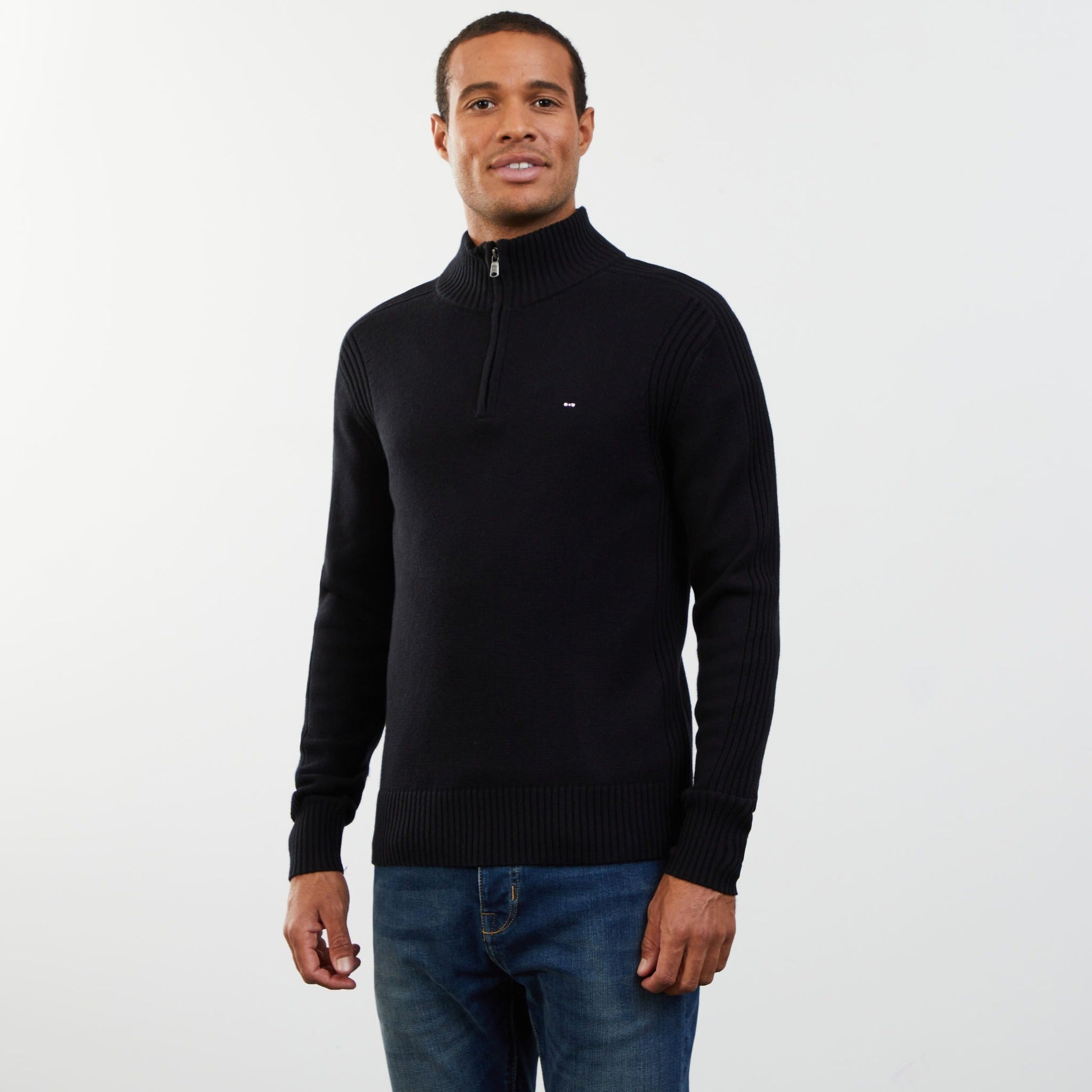 Pull en maille noir hot sale